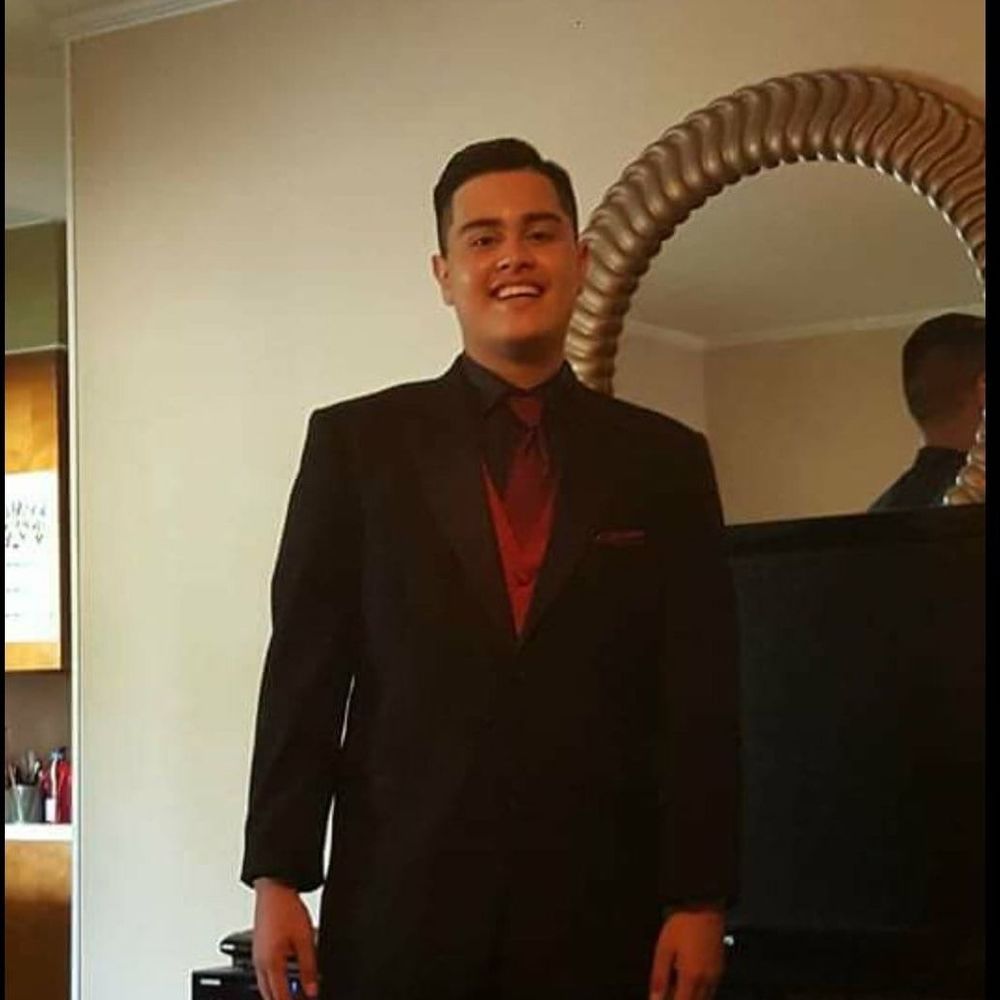 Meet your Posher, Marc
